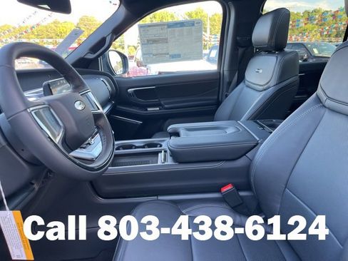 New 2025 Ford Expedition Platinum w/ Stealth Performance Package image 9