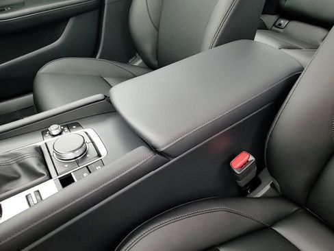 New 2026 MAZDA MAZDA3 2.5 S Sedan w/ Preferred Pkg image 21