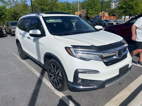 Used 2019 Honda Pilot Elite image 1