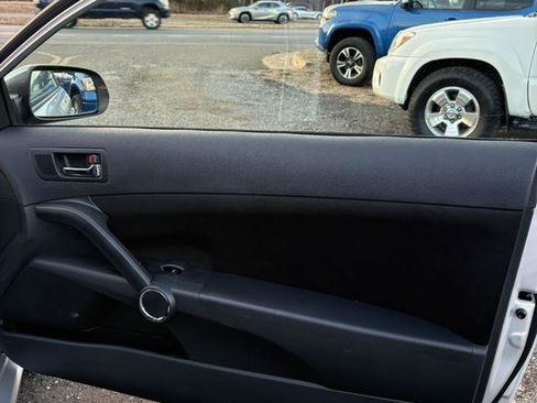 Used 2006 Scion tC image 18