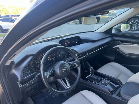 Used 2024 MAZDA MAZDA3 s image 10