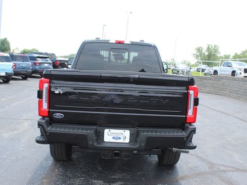 New 2025 Ford F250 Platinum image 4