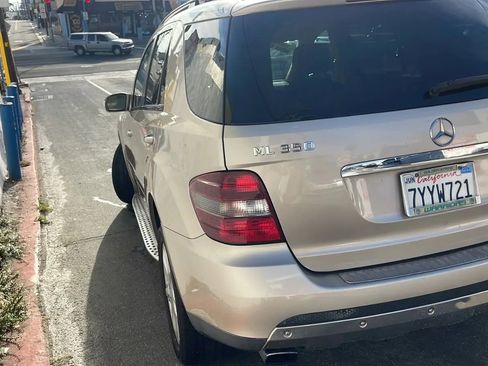 Used 2007 Mercedes-Benz ML 350 suv image 12