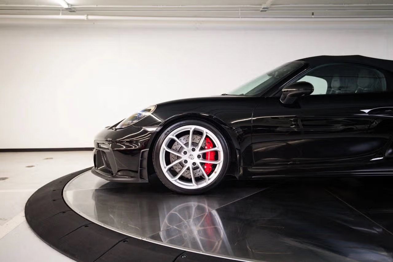 Certified 2022 Porsche 718 Boxster Spyder RWD image 11