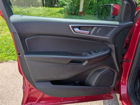 Used 2023 Ford Edge SEL AWD/4WD image 33