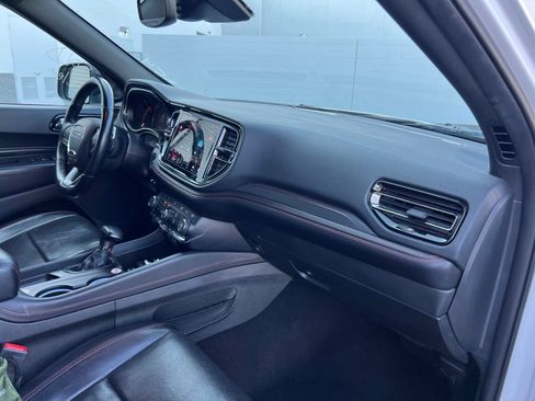 Used 2024 Dodge Durango GT RWD image 24