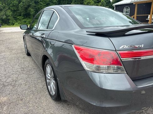 Used 2011 Honda Accord EX image 8