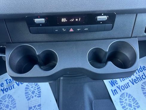 Used 2023 Mercedes-Benz Sprinter 144 Cargo image 18