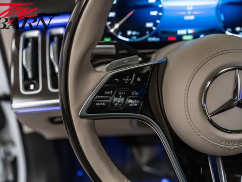 Used 2024 Mercedes-Benz S 580e 4MATIC Sedan image 33