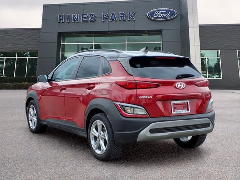 Used 2022 Hyundai Kona SEL w/ Cargo Package FWD image 5