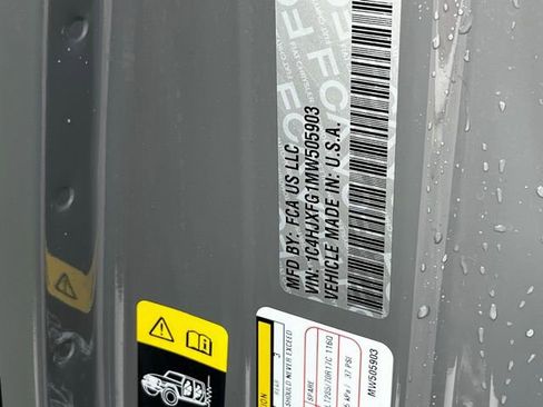 Used 2021 Jeep Wrangler Unlimited Rubicon image 37