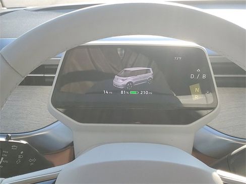 New 2025 Volkswagen ID. Buzz 1st Edition image 28