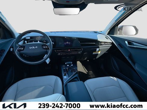 New 2026 Kia Niro EX image 15