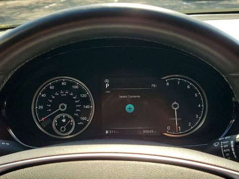 Used 2022 Genesis GV70 2.5T w/ Advanced Package image 36