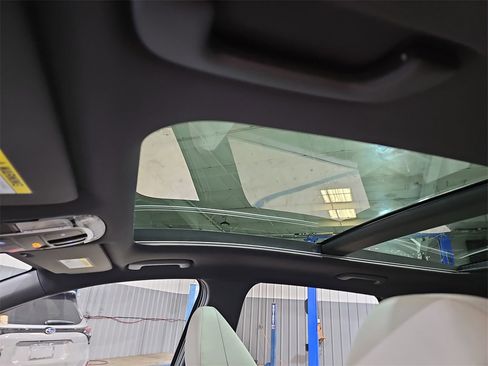 New 2026 Hyundai Tucson Limited image 30