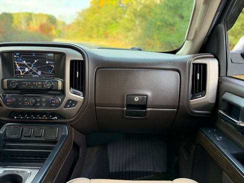 Used 2017 GMC Sierra 1500 Denali image 35
