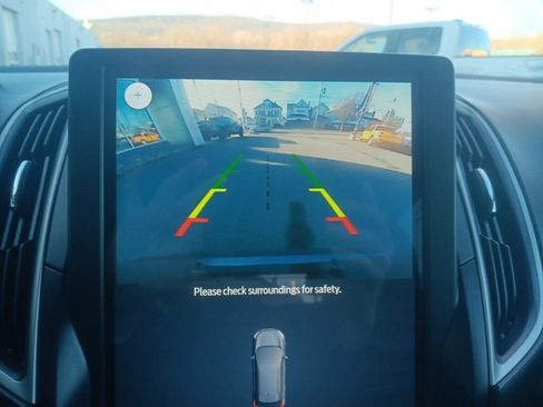 Used 2022 Ford Edge SEL image 36