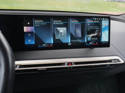 Used 2023 BMW iX xDrive50 w/ Premium Package image 18