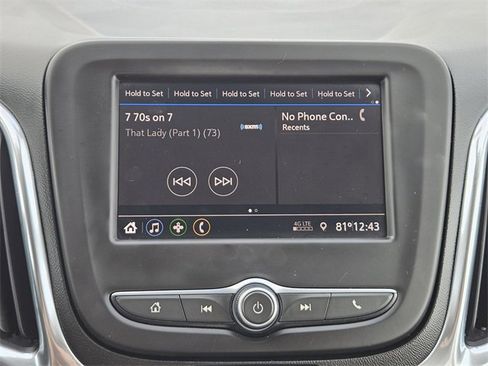 Used 2021 Chevrolet Equinox LT image 17