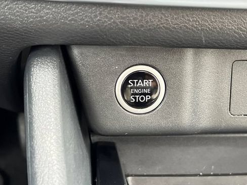 Used 2023 Nissan Rogue SV w/ SV Premium B Package FWD image 27