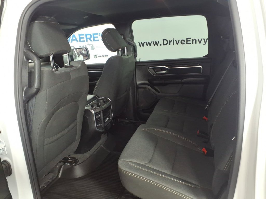 Used 2024 RAM 1500 Big Horn AWD/4WD image 9