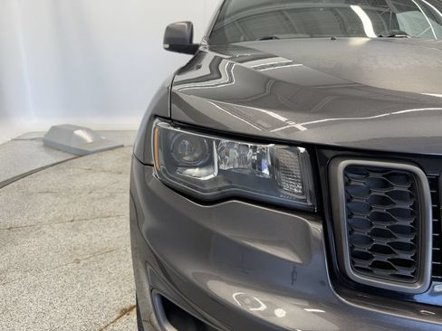 Certified 2017 Jeep Grand Cherokee Trailhawk AWD/4WD image 16