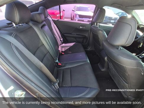 Used 2016 Honda Accord Sport image 13