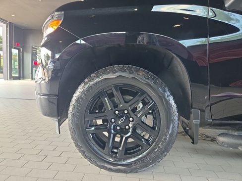 Used 2024 Chevrolet Silverado 1500 Custom w/ Turbomax Blackout Package RWD image 23