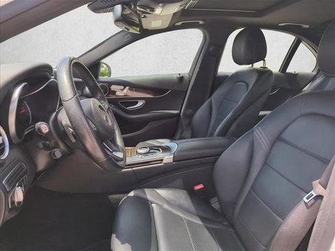 Used 2018 Mercedes-Benz C 300 Sedan image 14