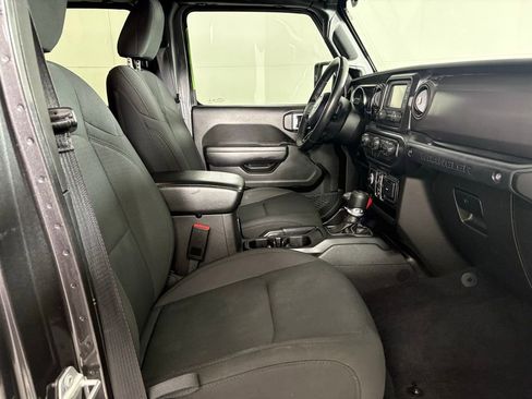 Used 2021 Jeep Wrangler Unlimited Sport AWD/4WD image 14