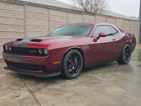 Used 2021 Dodge Challenger SRT Hellcat Redeye image 7