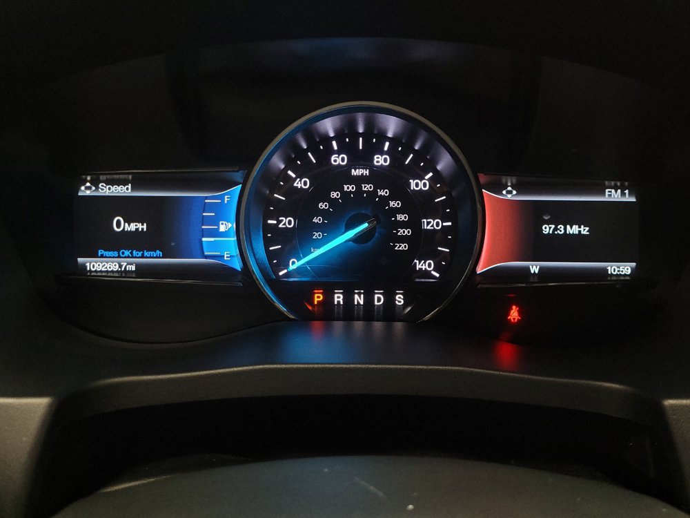 Used 2018 Ford Explorer XLT w/ Equipment Group 202A FWD image 23