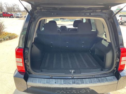 Used 2010 Jeep Patriot Sport image 10