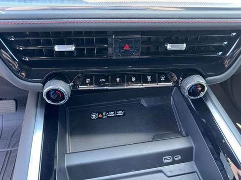Used 2026 Chevrolet Tahoe RST w/ RST Capability Package AWD/4WD image 31