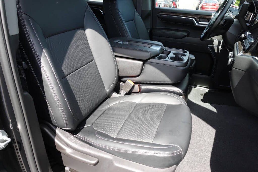 Used 2024 Chevrolet Silverado 1500 LT AWD/4WD image 35