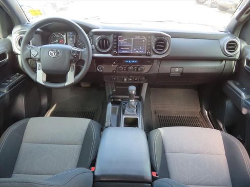 Used 2023 Toyota Tacoma TRD Sport image 13