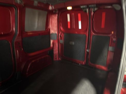 Used 2015 Nissan NV200 S w/ Cruise Control Package image 25