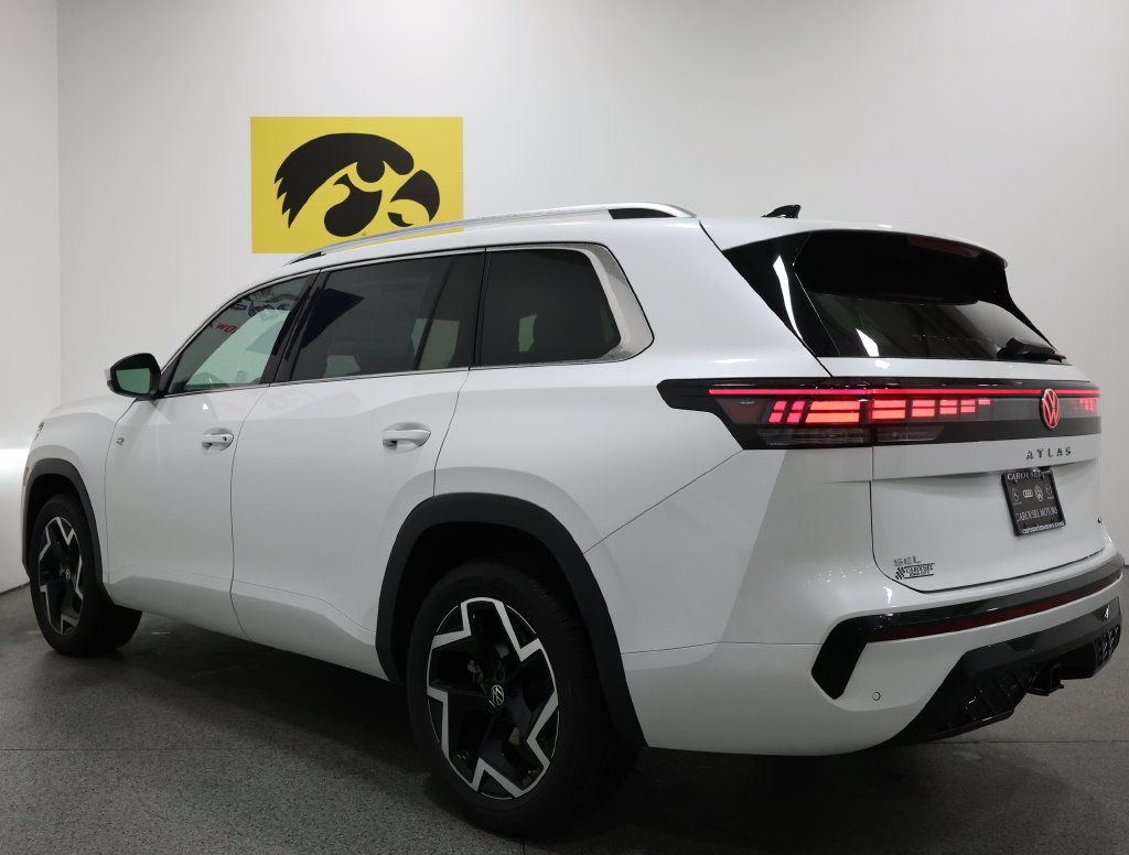 New 2027 Volkswagen Atlas SEL R-Line AWD/4WD image 9