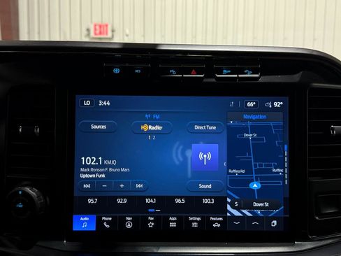 Used 2023 Ford F350 Lariat w/ Lariat Ultimate Package AWD/4WD image 38