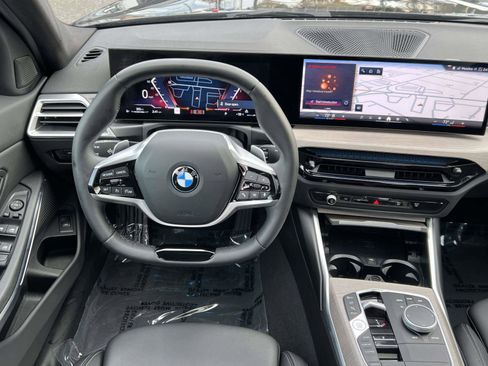 Used 2025 BMW 330i xDrive Sedan image 34