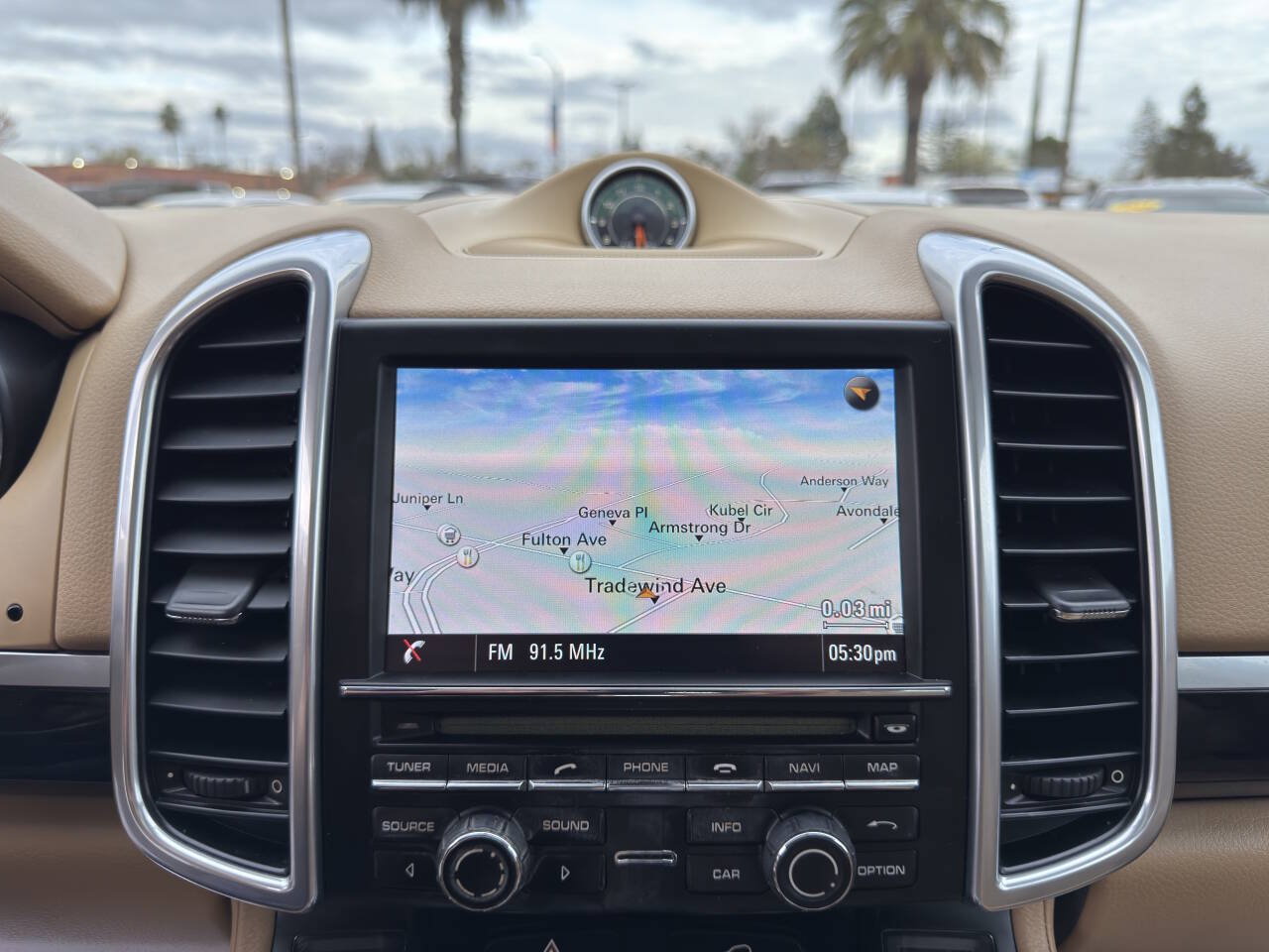 Used 2014 Porsche Cayenne S AWD/4WD image 19