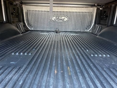Used 2015 Ford F150 XL w/ Equipment Group 101A Mid AWD/4WD image 13