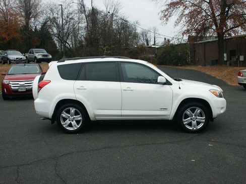 Used 2007 Toyota RAV4 Sport image 4