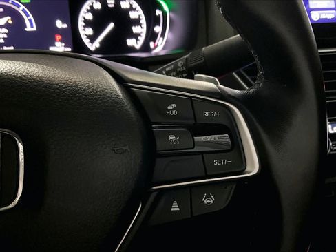 Used 2021 Honda Accord Touring image 24