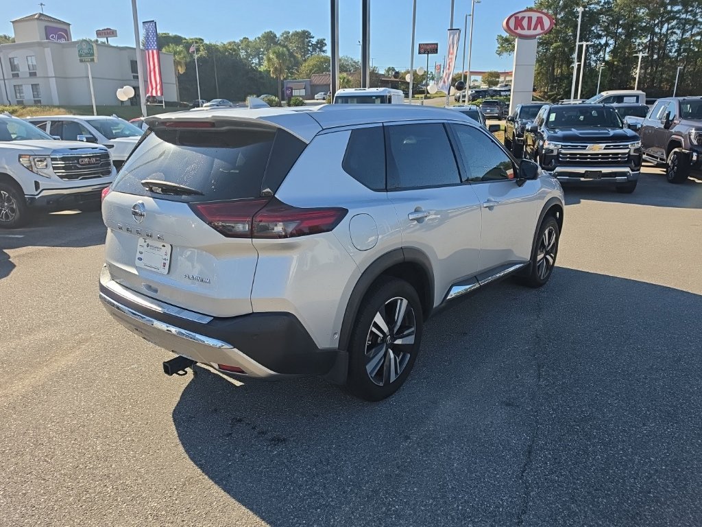 Used 2021 Nissan Rogue Platinum FWD image 7