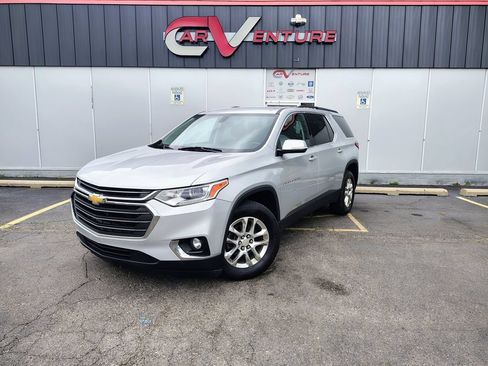 Used 2019 Chevrolet Traverse LT AWD/4WD image 1