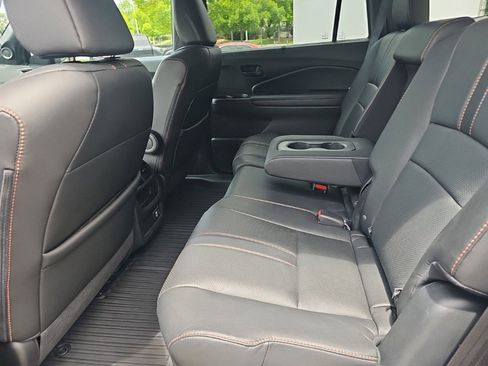 Used 2023 Honda Passport TrailSport image 33