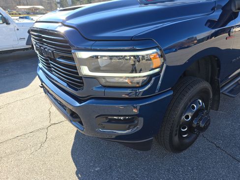 Used 2024 RAM 3500 Laramie w/ Night Edition image 10