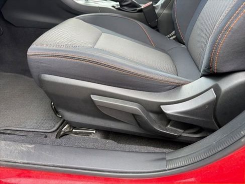 Used 2023 Subaru Crosstrek 2.0i Premium AWD/4WD image 9