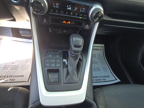 Certified 2025 Toyota RAV4 XLE AWD/4WD image 16